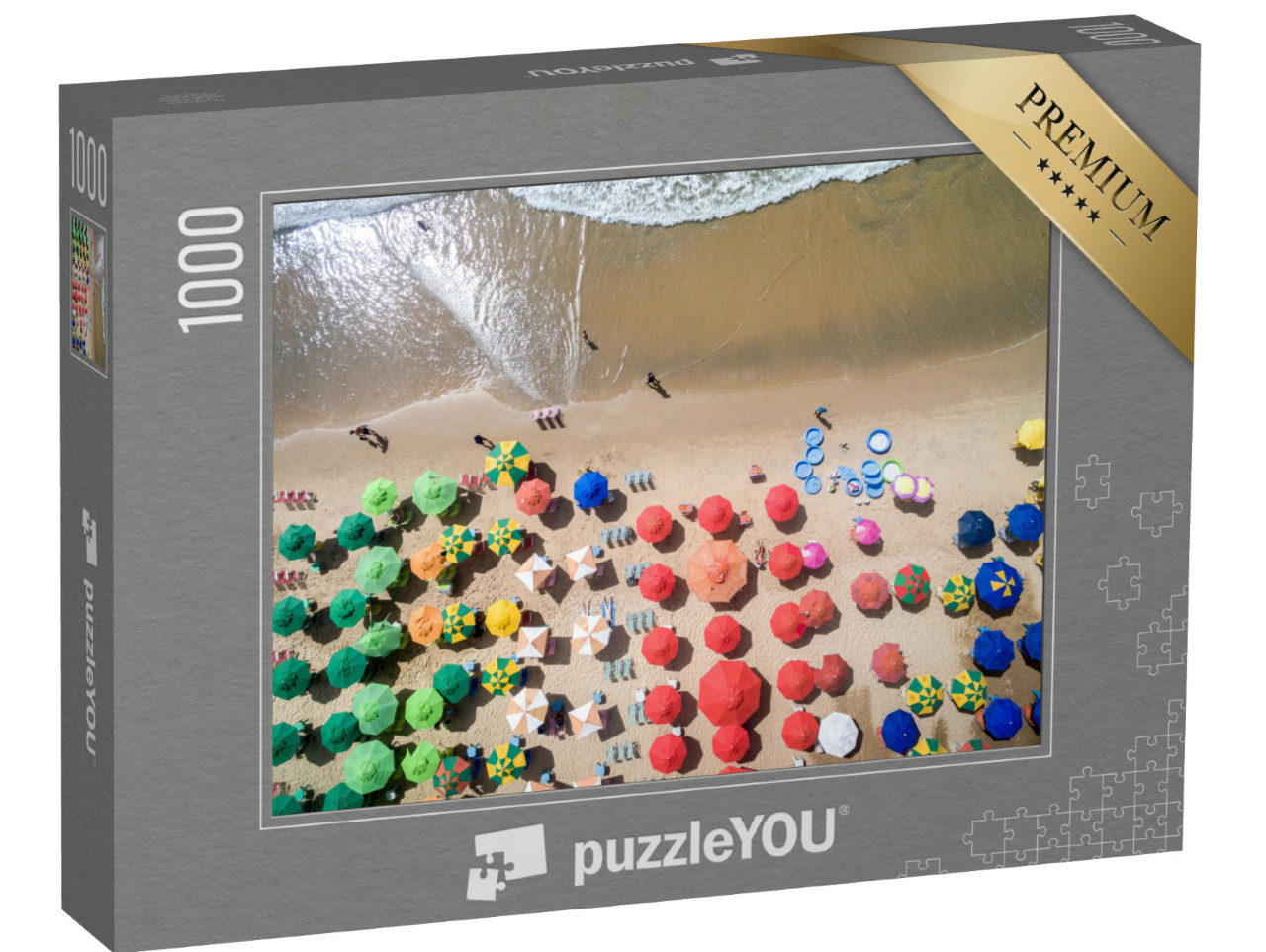 Puzzle de 1000 pièces « Vue aérienne d'une plage de sable avec des parasols »