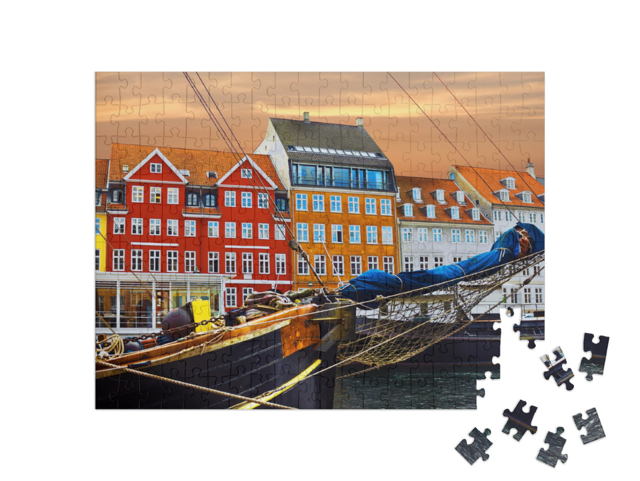 Puzzle de 200 pièces « Yachts et maisons colorées sur le front de mer à Nyhavn »