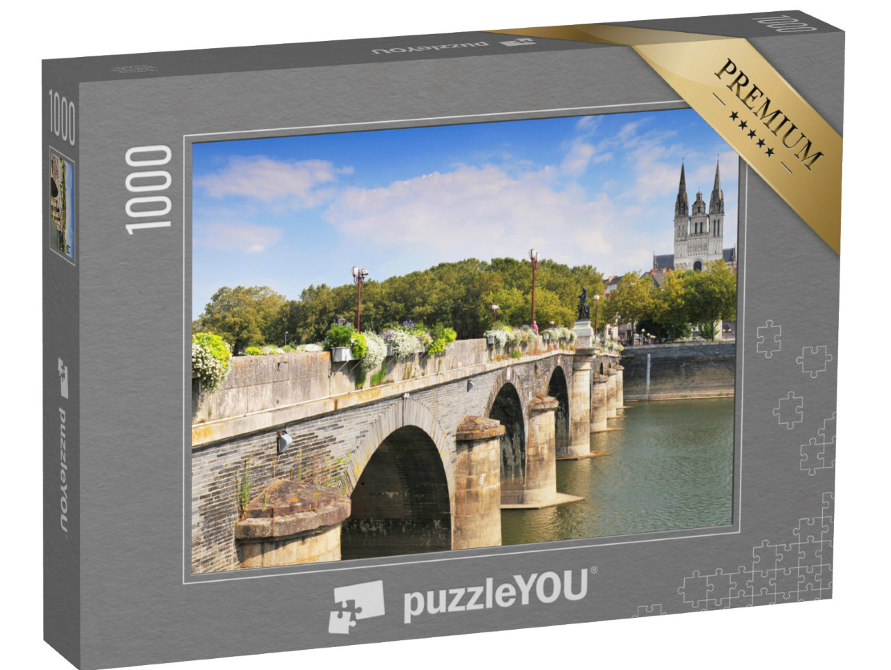 Puzzle de 1000 pièces « Vue d'Angars avec le pont et la cathédrale St. Maurice France. »