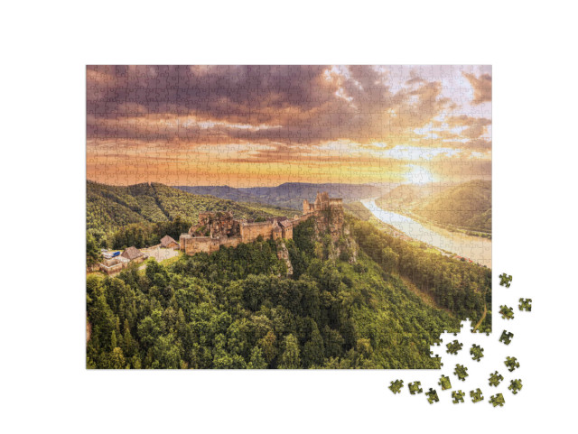 Puzzle de 1000 pièces « Beau paysage avec les ruines du château d'Aggstein et le Danube en Autriche »