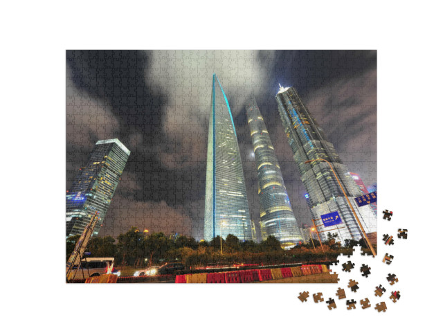 Puzzle de 1000 pièces « Vue nocturne du centre financier de Lujiazui à Shanghai, Chine »