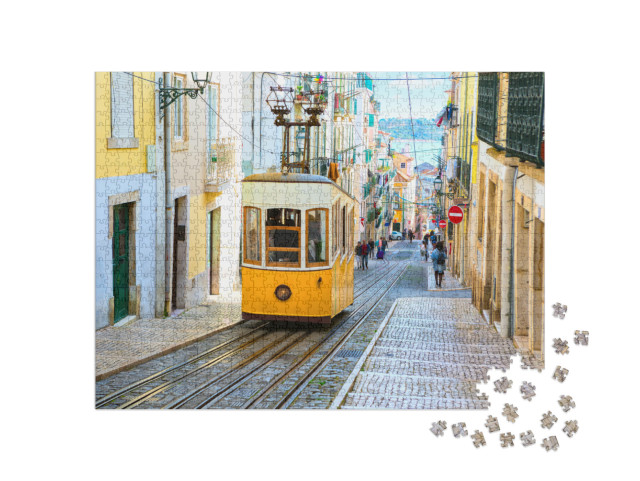 Puzzle de 1000 pièces « Tramway sur une colline dans la ville de Lisbonne, Portugal »