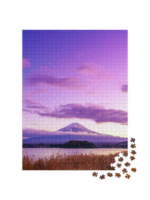 Puzzle de 1000 pièces « Mont Fuji mystique, vue depuis le lac Kawaguchi, Japon »