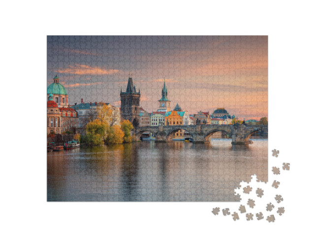 Puzzle de 1000 pièces « Prague, République tchèque : le célèbre pont Charles au coucher du soleil »