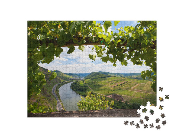 Puzzle de 1000 pièces « Vue panoramique sur la vallée de la Moselle en Allemagne »