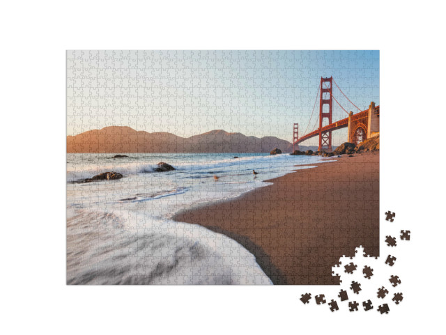 Puzzle de 1000 pièces « Vue du Golden Gate Bridge depuis Marshall's Beach, San Francisco, USA »