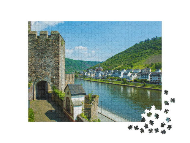 Puzzle de 1000 pièces « Ville pittoresque de Cochem sur la Moselle en Rhénanie-Palatinat, Allemagne »