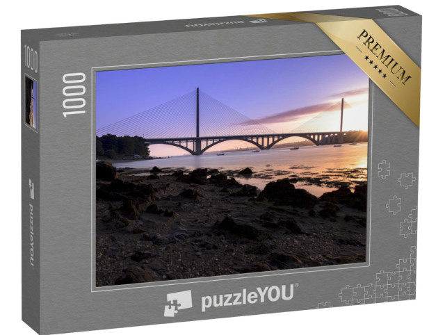 Puzzle de 1000 pièces « Coucher de soleil sur le pont de Brest, France »