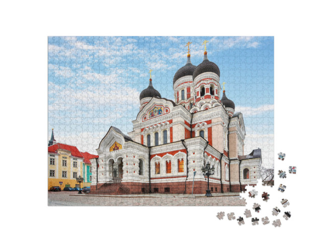Puzzle de 1000 pièces « Cathédrale Alexandre Nevski dans la vieille ville de Tallinn, Estonie »