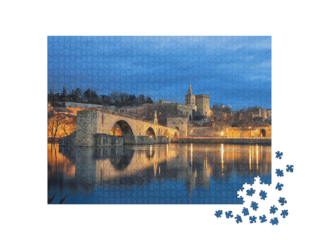 Puzzle de 1000 pièces « Vue sur le Pont d'Avignon du 12ème siècle à Avignon, Provence, France »