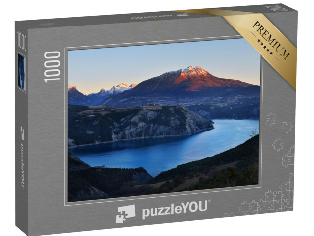 Puzzle de 1000 pièces « Vue panoramique sur le lac de montagne de serre-poncon dans les Alpes françaises »
