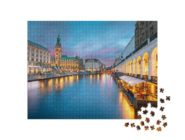 Puzzle de 1000 pièces « L'hôtel de ville de Hambourg et l'Alster au coucher du soleil »
