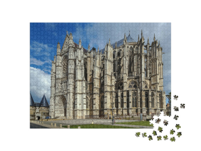 Puzzle de 1000 pièces « La cathédrale Saint-Pierre de Beauvais dans le nord de la France. »