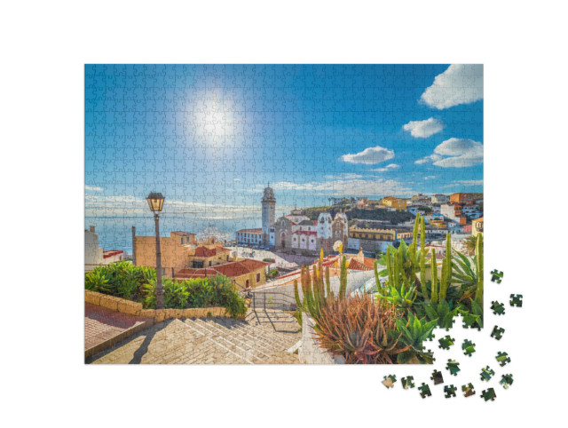 Puzzle de 1000 pièces « Charmant village de Candelaria à Tenerife, Îles Canaries, Espagne »