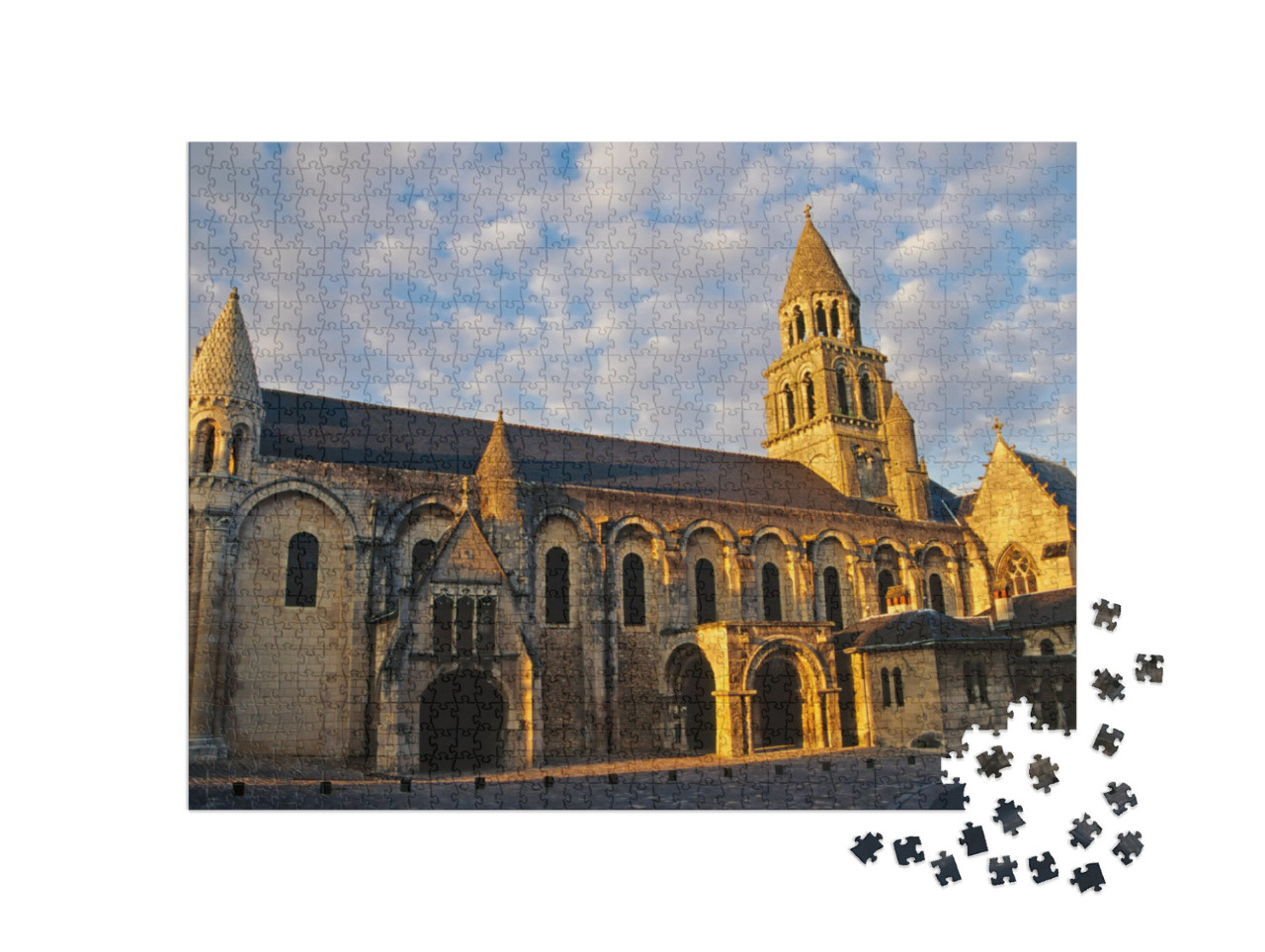 Puzzle de 1000 pièces « Poitiers (France) - La cathédrale Notre Dame la Grande, le soir »