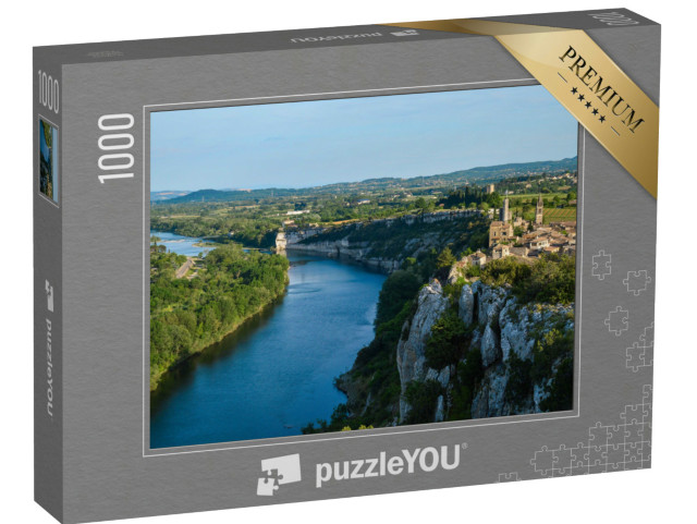 Puzzle de 1000 pièces « Petit village le long de la rivière, Aiguèze, Sud de la France »