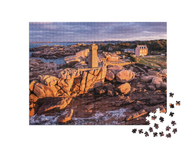 Puzzle de 1000 pièces « Le phare de Ploumanac'h au coucher du soleil »