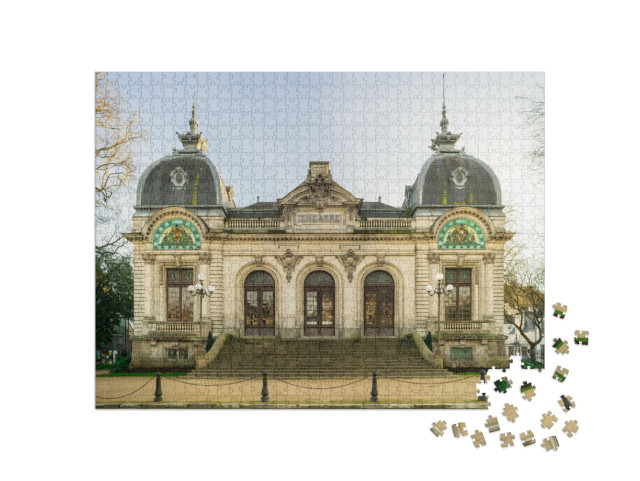Puzzle de 1000 pièces « Le théâtre de la ville de Quimper en Bretagne France »