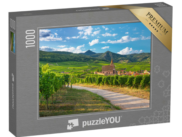 Puzzle de 1000 pièces « Vue sur l'église et le village viticole de Hunawihr au milieu des vignobles de la région Alsace, France »