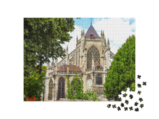 Puzzle de 1000 pièces « Eglise Saint Etienne ou église Saint Etienne, ancienne église catholique, Beauvais, France »