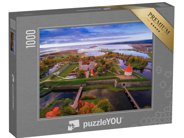 Puzzle de 1000 pièces « Vue aérienne de la ville de Saaremaa avec le château au centre »