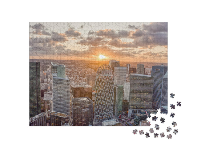 Puzzle de 1000 pièces « Vue aérienne de La Defense CBD Skyscraper Complex Quartier des affaires Gratte-ciel au coucher du soleil »