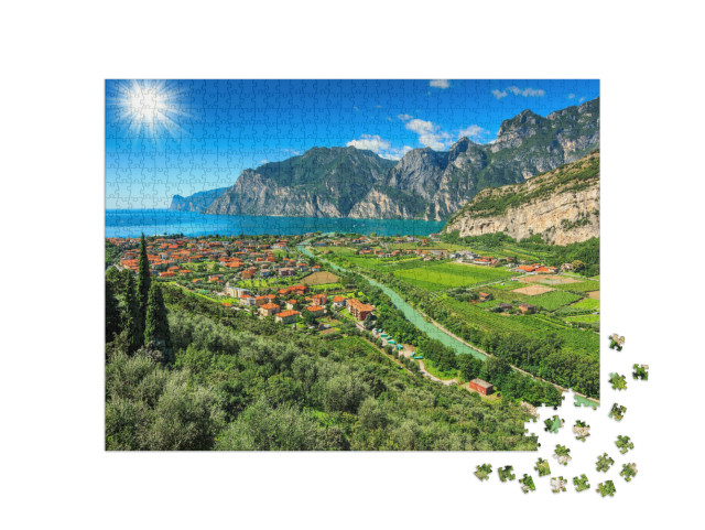 Puzzle de 1000 pièces « Journée ensoleillée au lac de Garde, Italie »