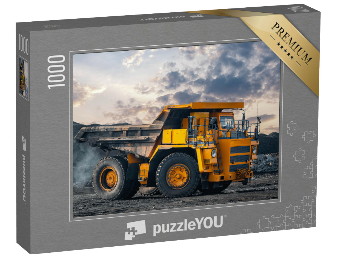 Puzzle de 1000 pièces « Un camion minier se déplace dans une mine de charbon à ciel ouvert »