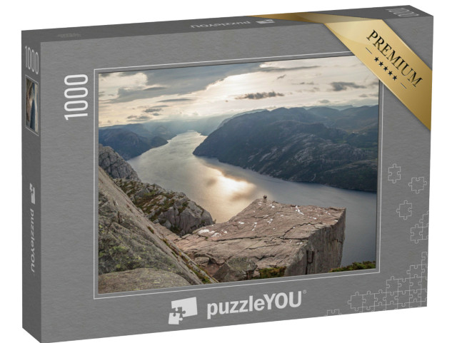Puzzle de 1000 pièces « Vue à couper le souffle du Kanzelfelsen Preikestolen, Norvège »