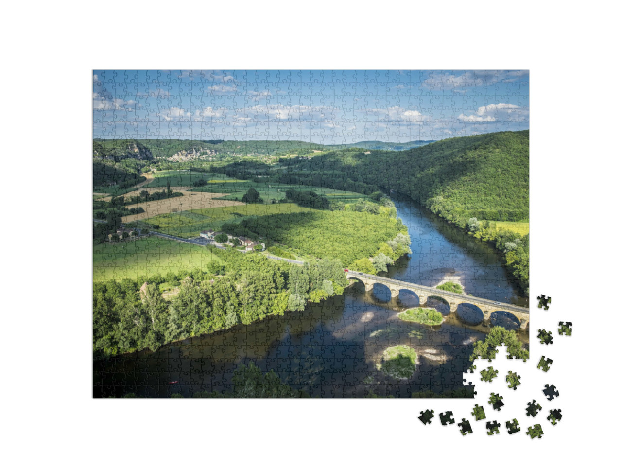 Puzzle de 1000 pièces « Vue panoramique sur la vallée de la Dordogne Périgord Noir France Europe »