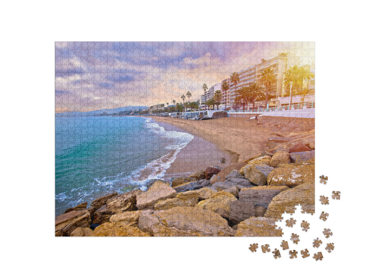Puzzle de 1000 pièces « Promenade idyllique bordée de palmiers et plage de sable à Cannes »