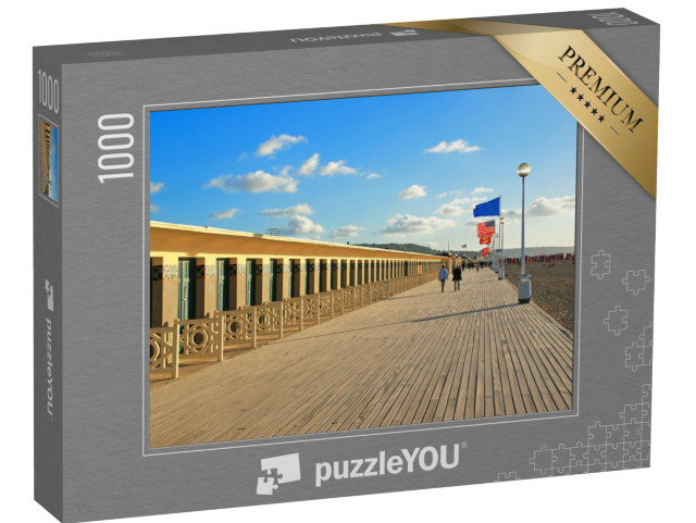 Puzzle de 1000 pièces « Les fameuses tables de Deauville sur fond de soleil couchant »