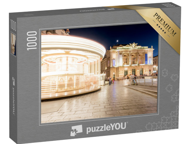 Puzzle de 1000 pièces « Vue nocturne de la place de la Comédie avec le bâtiment de l'Opéra et le carrousel à Montpellier »