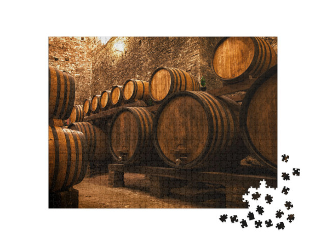 Puzzle de 1000 pièces « Cave à vin avec fûts pour le stockage du vin, Italie »