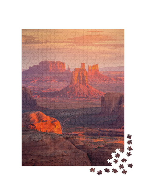 Puzzle de 1000 pièces « Hunts Mesa au lever du soleil, Monument Valley, Arizona, États-Unis »