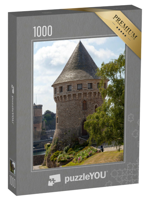 Puzzle de 1000 pièces « La Tour Tanguy, Bastille de Quilbignon à côté de la rivière Penfeld à Brest, France. »