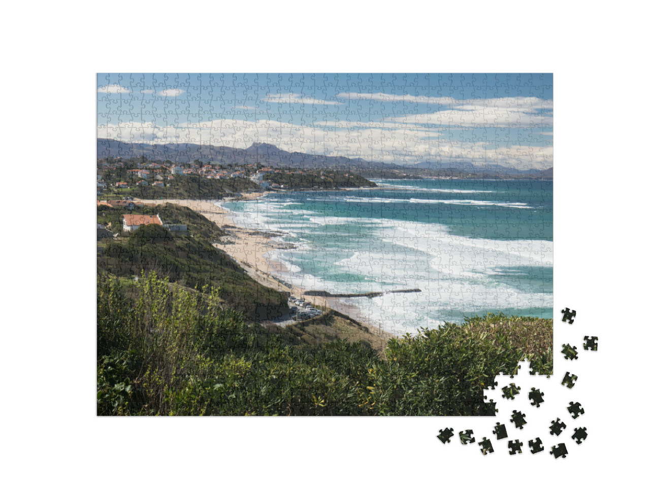 Puzzle de 1000 pièces « côte atlantique pittoresque sous un ciel bleu ensoleillé à bidart, pays basque, france »