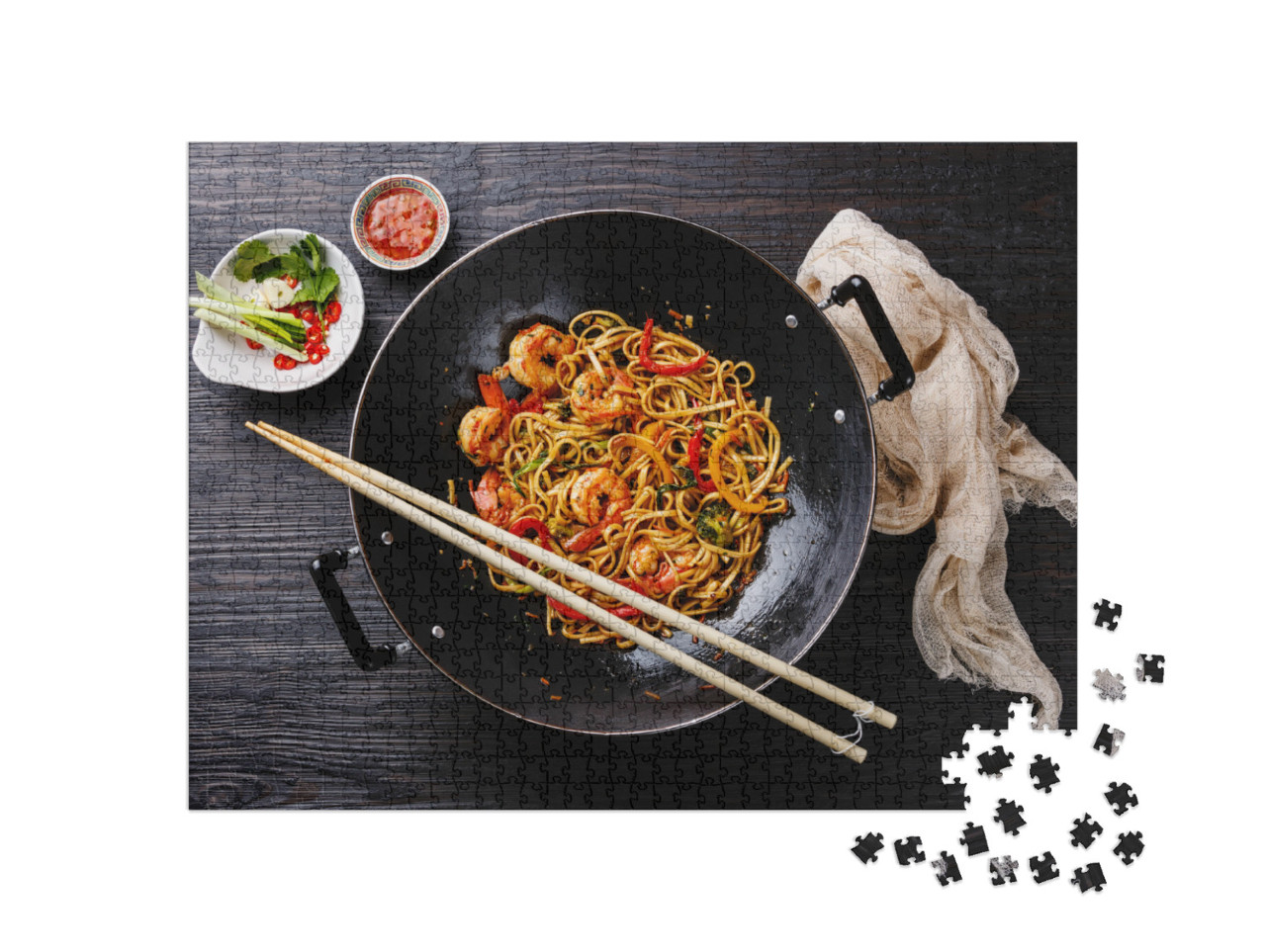 Puzzle de 1000 pièces « Nouilles wok udon aux crevettes et aux légumes »