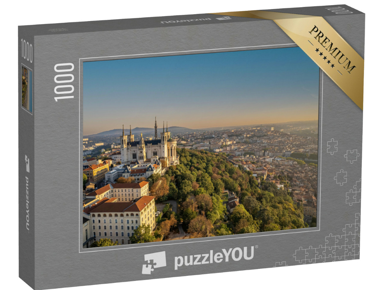 Puzzle de 1000 pièces « La basilique Notre-Dame de Fourvière et la tour métallique au lever du soleil à Lyon »