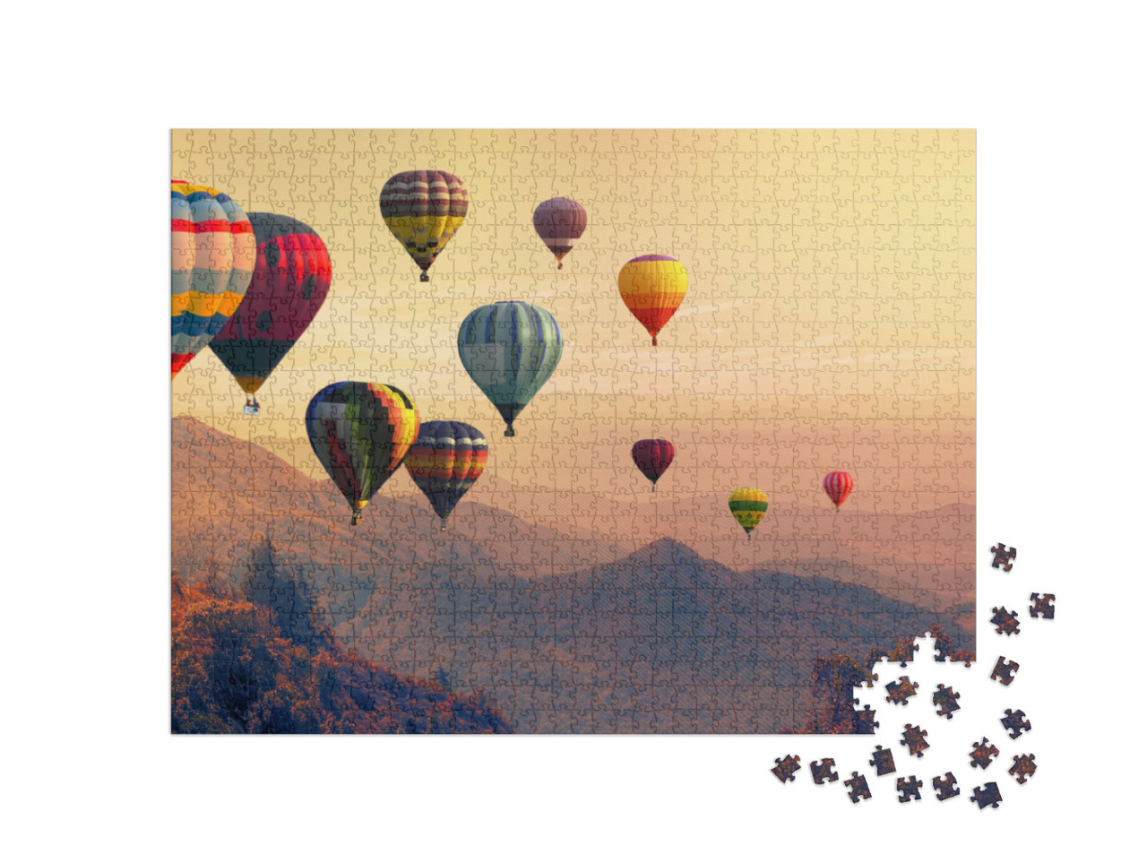 Puzzle de 1000 pièces « Montgolfière au-dessus d'une haute montagne au coucher du soleil »