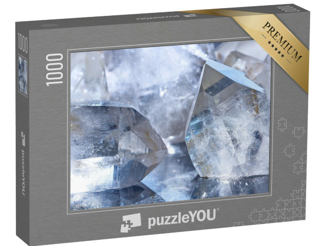 Puzzle de 1000 pièces « Cristaux de pierre de quartz sur fond poli »