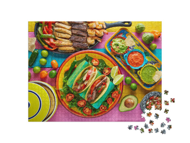 Puzzle de 1000 pièces « Tacos de fajitas mexicaines au poulet et au bœuf »