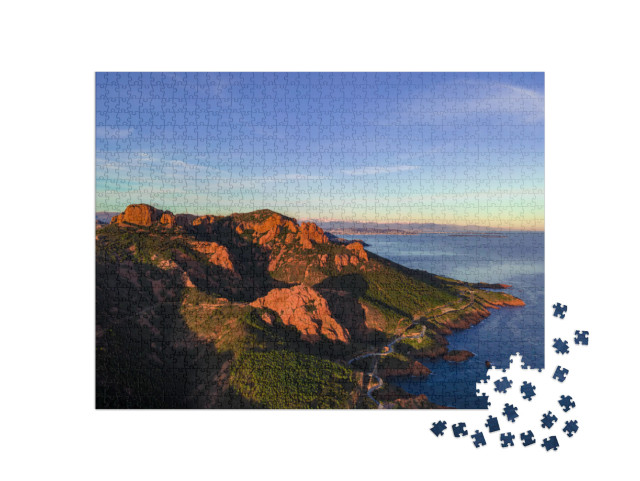 Puzzle de 1000 pièces « Massif de l'Esterel avec Cannes en arrière-plan »