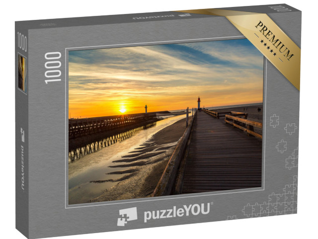 Puzzle de 1000 pièces « Jetée en bois et phare à Trouville et Deauville par une belle soirée d'été, France »