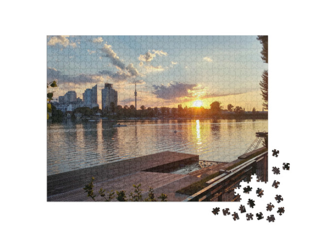 Puzzle de 1000 pièces « Vieux Danube au coucher du soleil, Vienne »