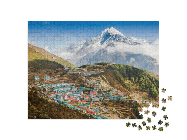 Puzzle de 1000 pièces « Vue sur le village de montagne de Namche Bazar, Himalaya, Népal »
