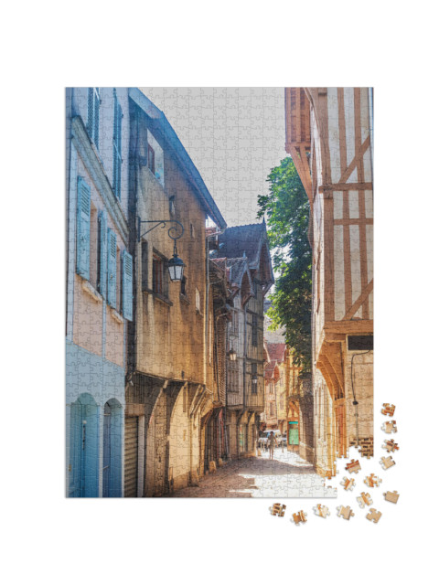 Puzzle de 1000 pièces « Vue de la rue du centre-ville de Troyes, France »