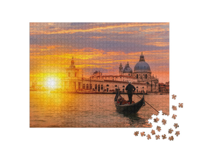 Puzzle de 1000 pièces « Gondolier avec gondole sur un canal, Venise, Italie »