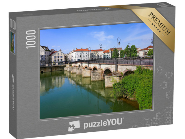 Puzzle de 1000 pièces « Pont du marché sur la Marne dans le centre-ville de Meaux en Seine et Marne près de Paris, France »