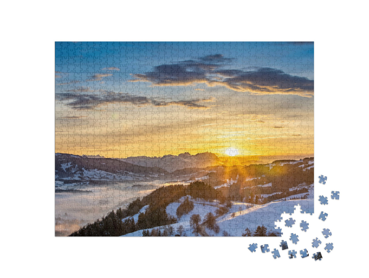 Puzzle de 1000 pièces « Paysage hivernal au coucher du soleil sur la forêt de Bregenz »